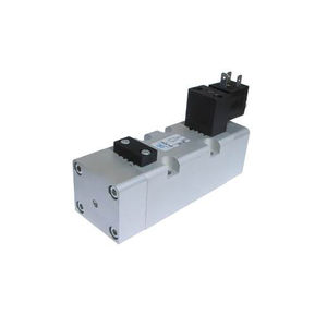 AZ PNEUMATICA標(biāo)準(zhǔn)氣動分配器 / 線軸 / 螺線管驅(qū)動 / 2位5通 352, 353 SERIES